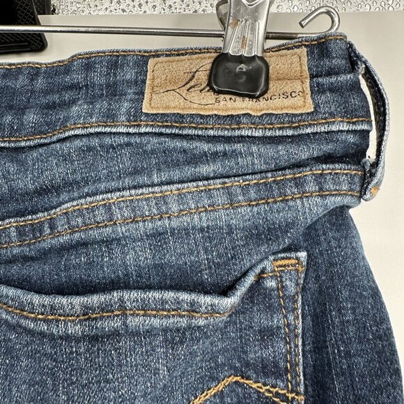 Levis Women's Jeans Slight Curve Classic Boot Cut Size 8 - Picture 3 of 5